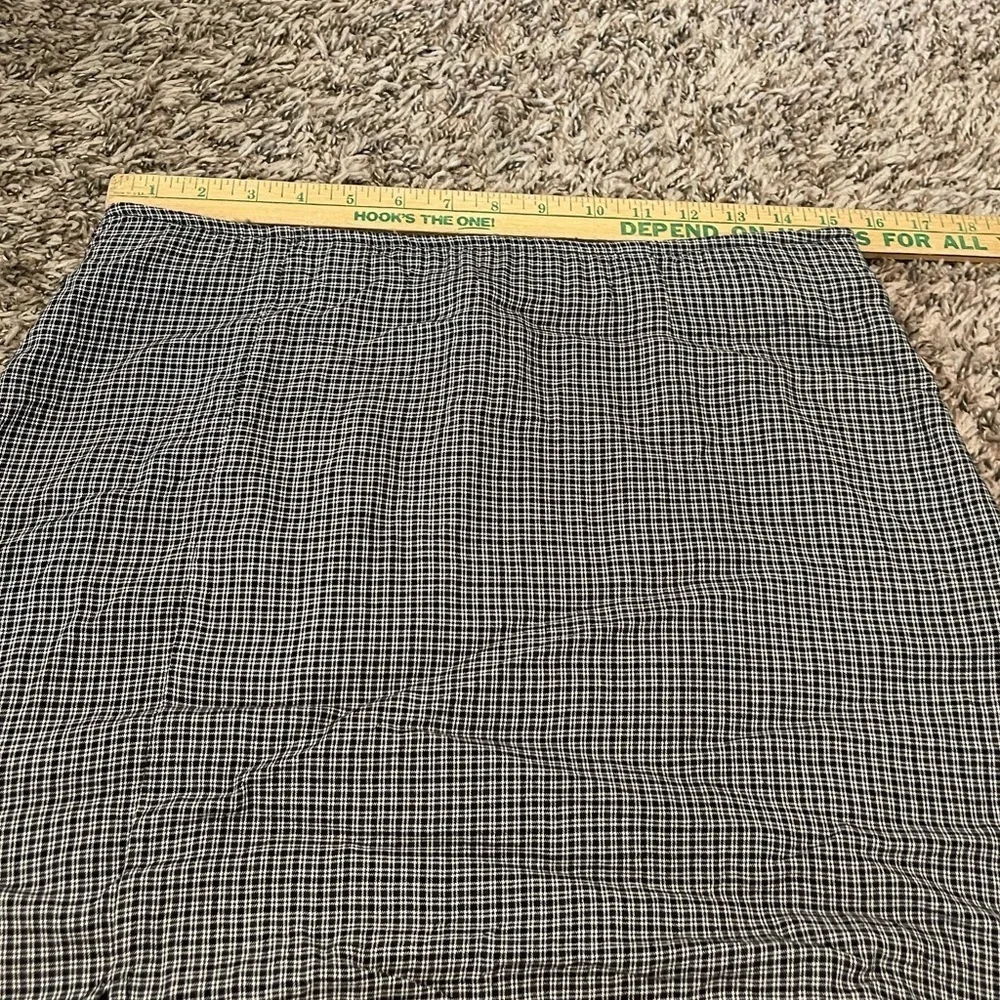 American Eagle NWT micro plaid dark academia preppy skirt